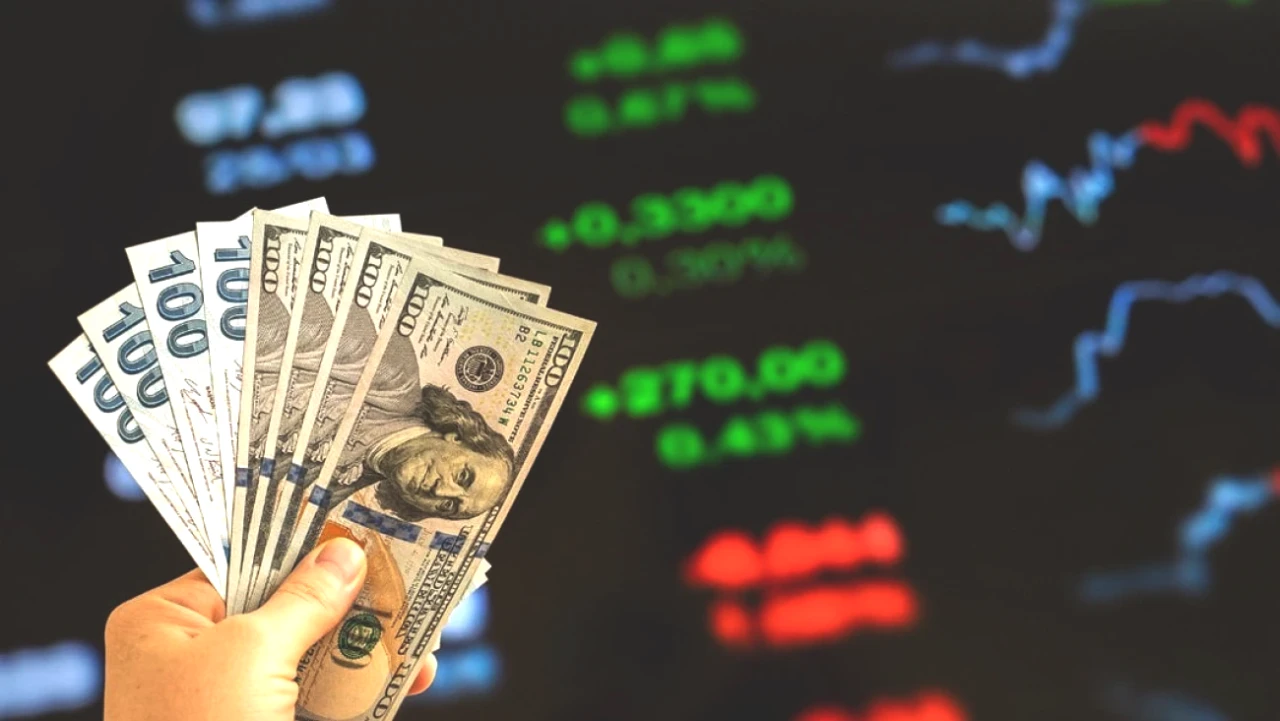 ForInvest Anketi Sonuçları Açıklandı: Enflasyon Beklentisi Düşerken Dolar Sabit Kaldı!