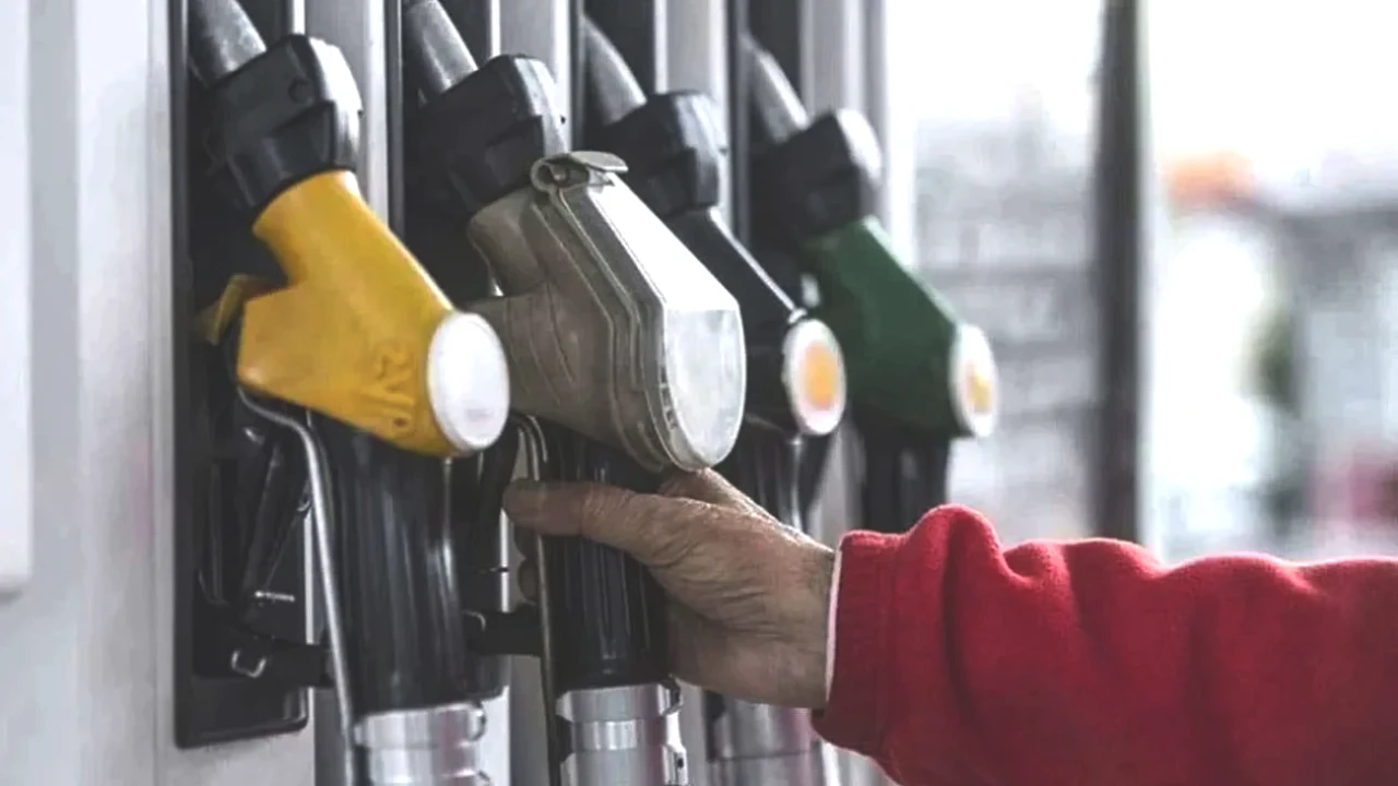 Motorin Fiyatlarına Şok Zam! Güncel Akaryakıt Tabela Değişti!